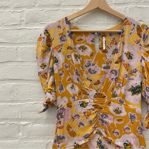 Free People || Glow Up Mini Dress Floral in Yellow 4 - Picture 3 of 8